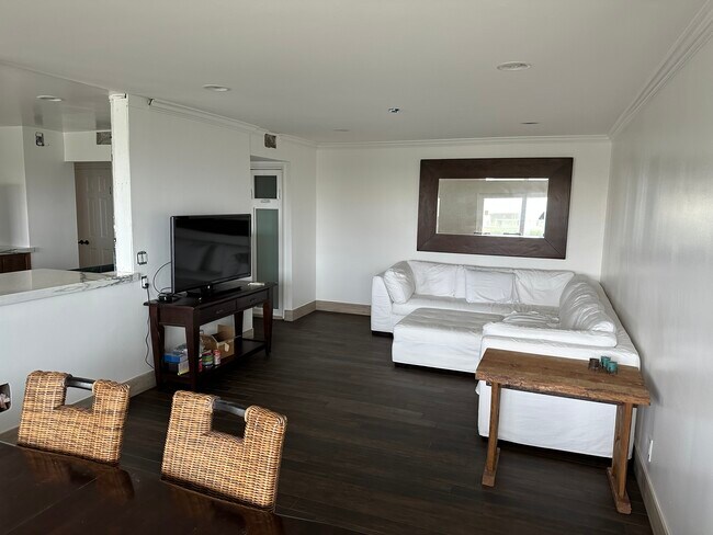 Foto del edificio - 21703 Ocean Vista Dr