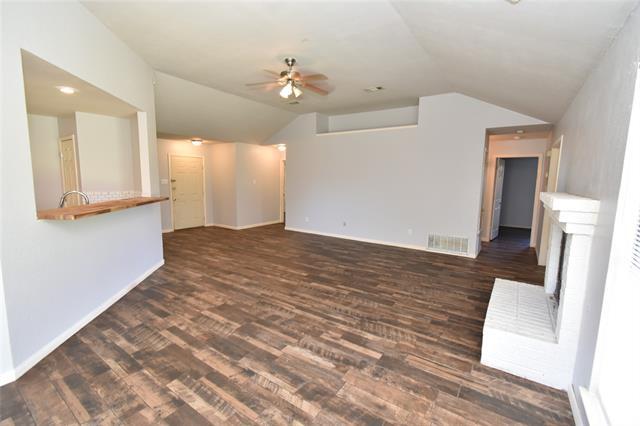 Primary Photo - 4953 Briar Oaks Ln