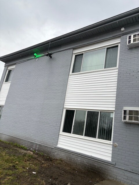 Proyecto Luz Verde para la Seguridad - Romarta Apartments