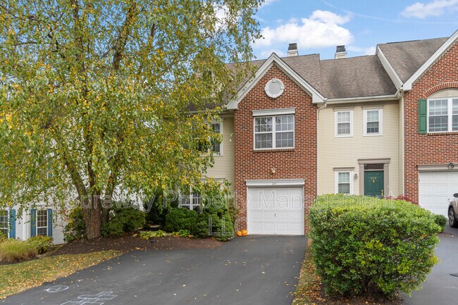 Foto del edificio - 221 Lookout Pl