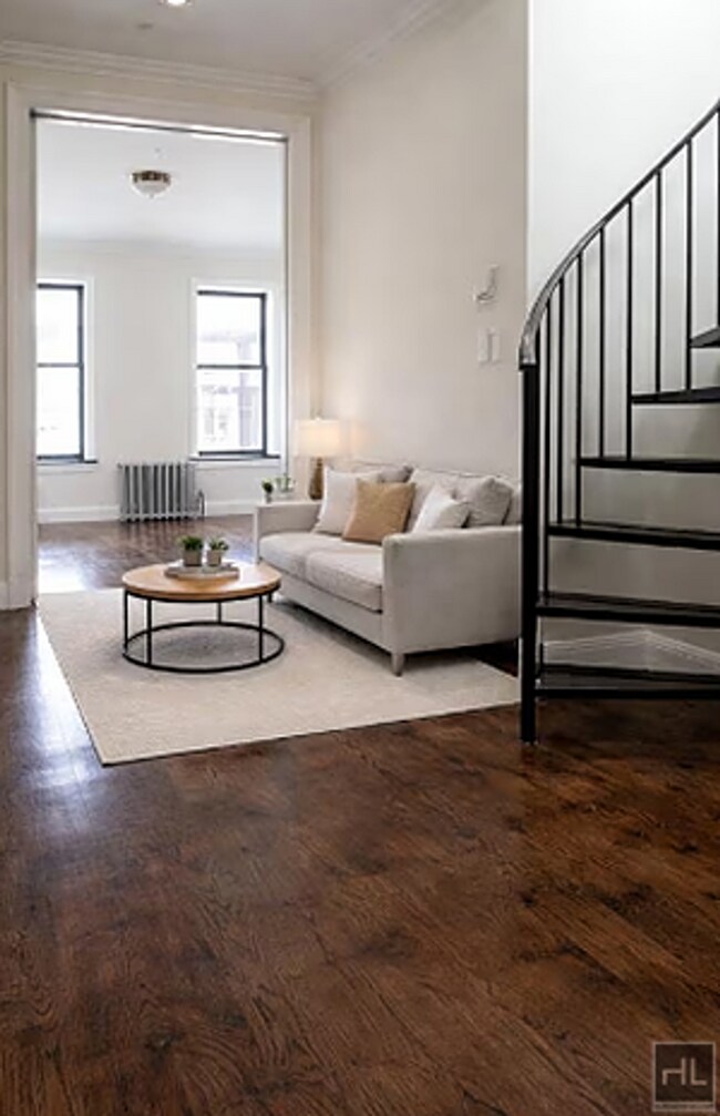 Foto del edificio - East 102nd Street