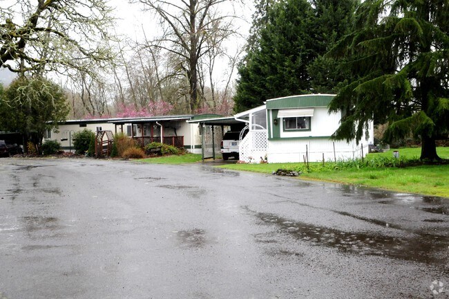 Foto del edificio - Thurston Oaks Mobile Home Park