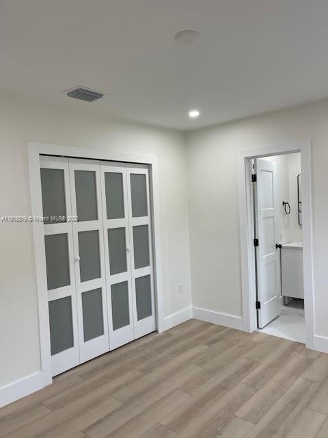 Foto principal - 106 E 8th St
