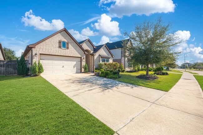 Foto del edificio - 3439 Cres Vista Dr