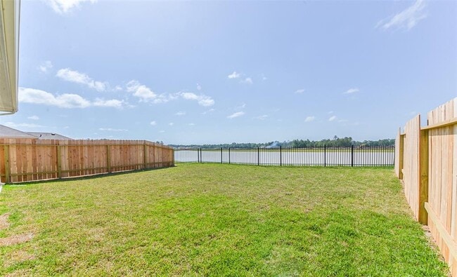 Building Photo - 16524 Cascading Pnes Ct