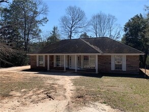 Building Photo - 9215 Webster Ln