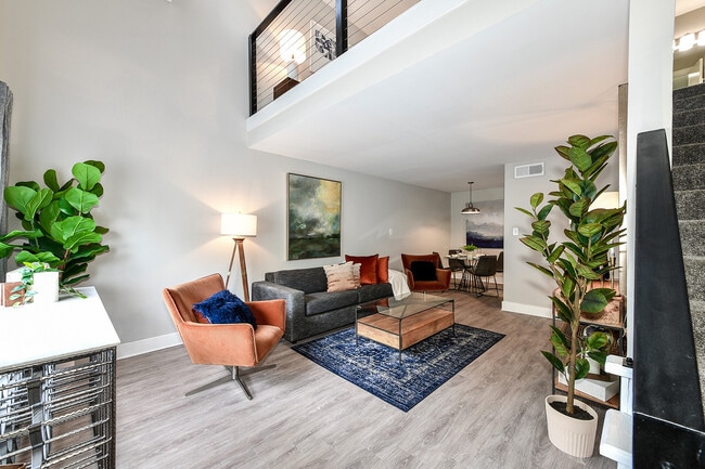 Building Photo - Arrive Vinings