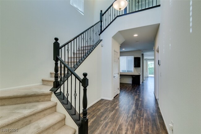 Building Photo - 8039 Kemblefield Ave