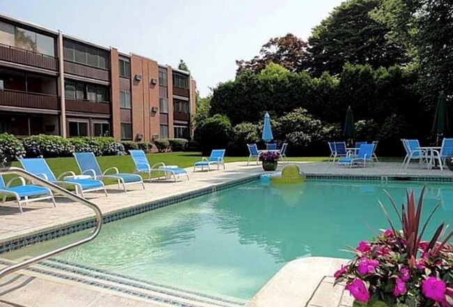 Foto del edificio - 401 Bellevue Ave
