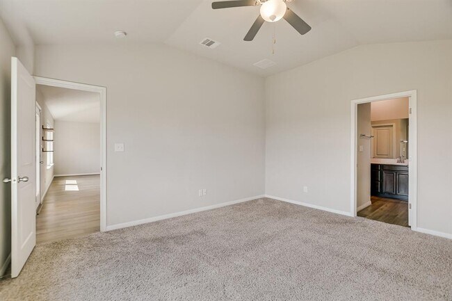 Foto del edificio - 309 Chickasaw Ln