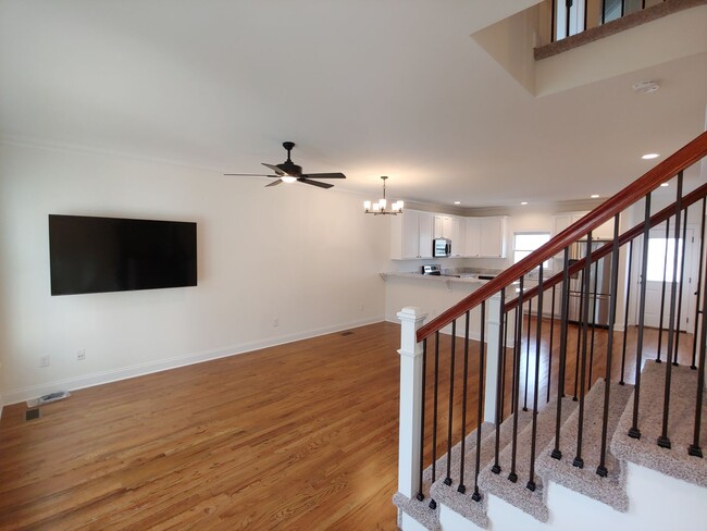 Foto del edificio - 3 Bedroom, 2.5 Bath Townhome Close to UTC!
