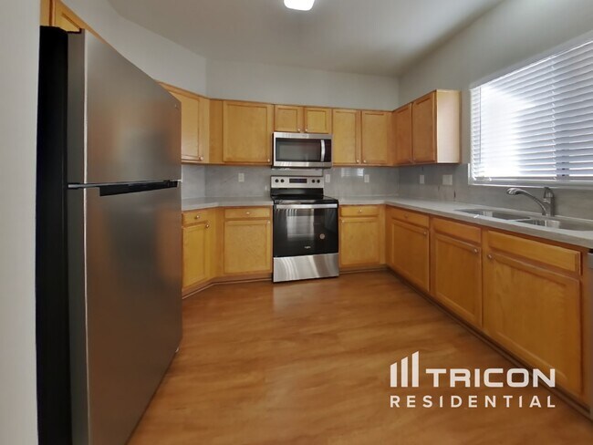 Foto del edificio - 22230 N 29th Dr