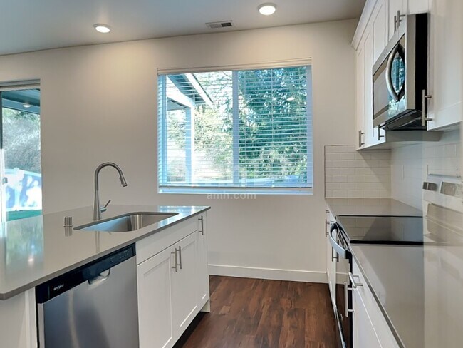 Foto del edificio - 7626 Brenden St SW