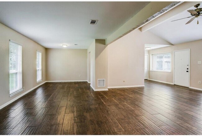 Building Photo - 13822 Wickersham Ln