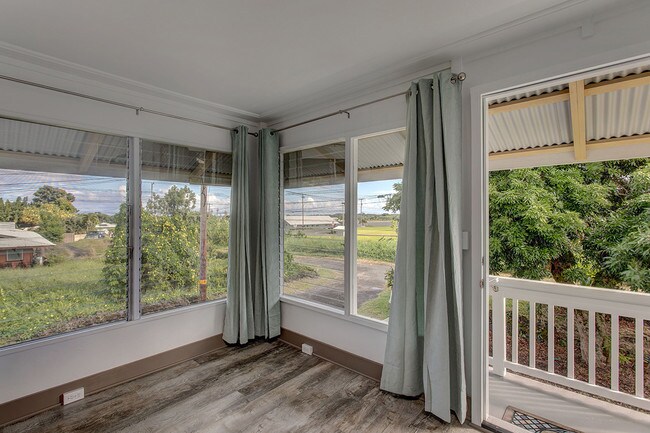 Foto del edificio - 121 W Kahaopea St