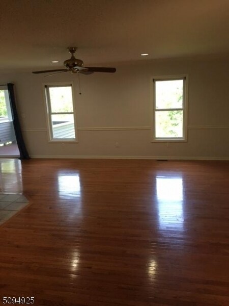 Foto del edificio - 44 Clubhouse Rd