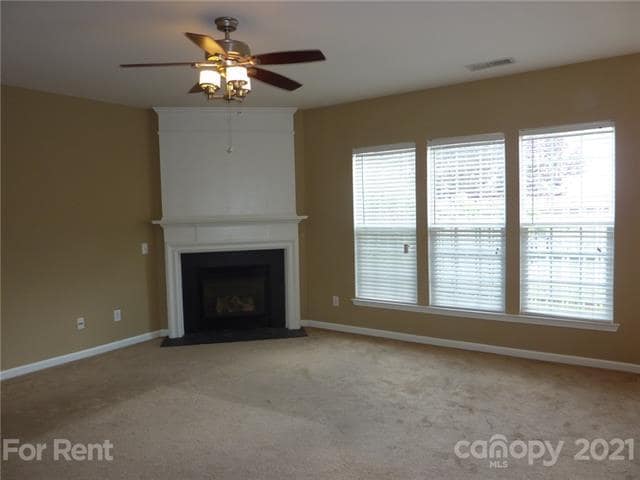 Building Photo - 8859 Ormeau Dr