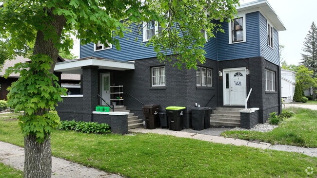 Building Photo - 602 Townsend St