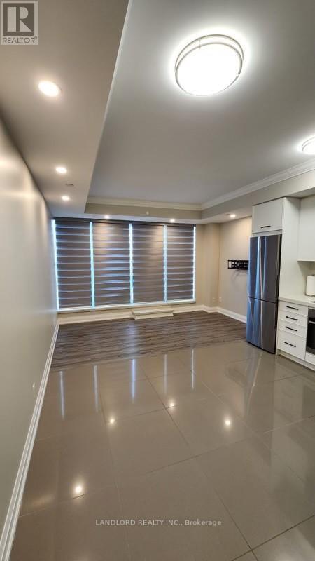 Photo du bâtiment - 899 Queen St E