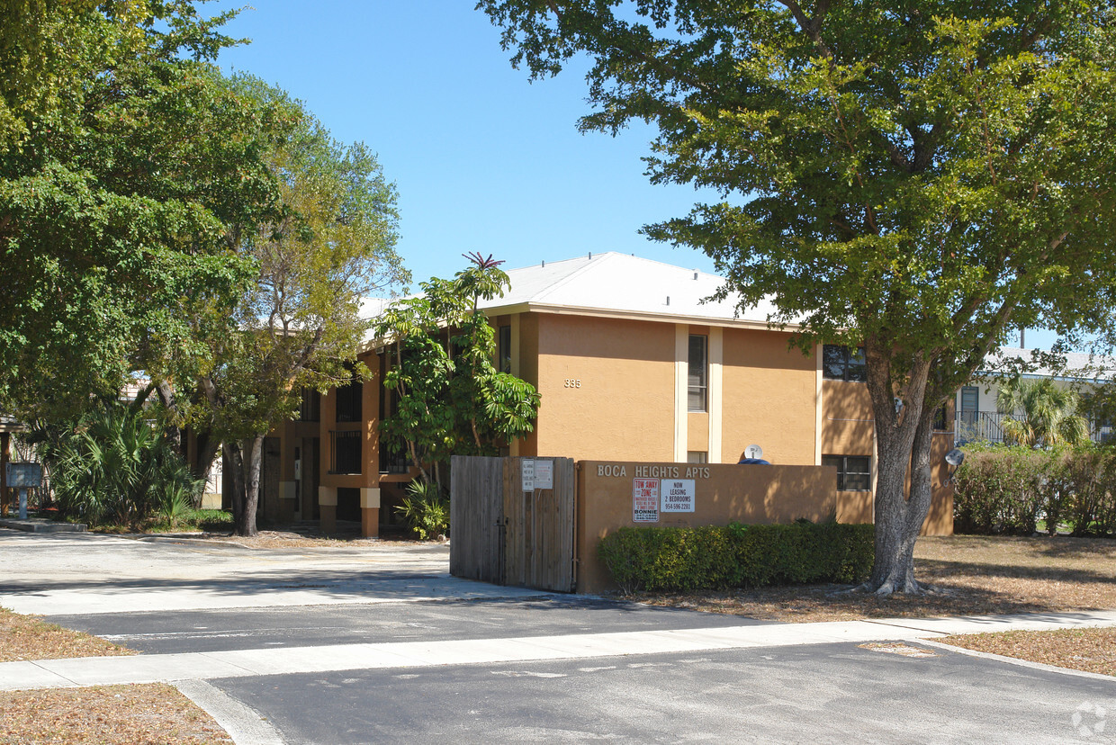 Building Photo - Boca Heights Apartments