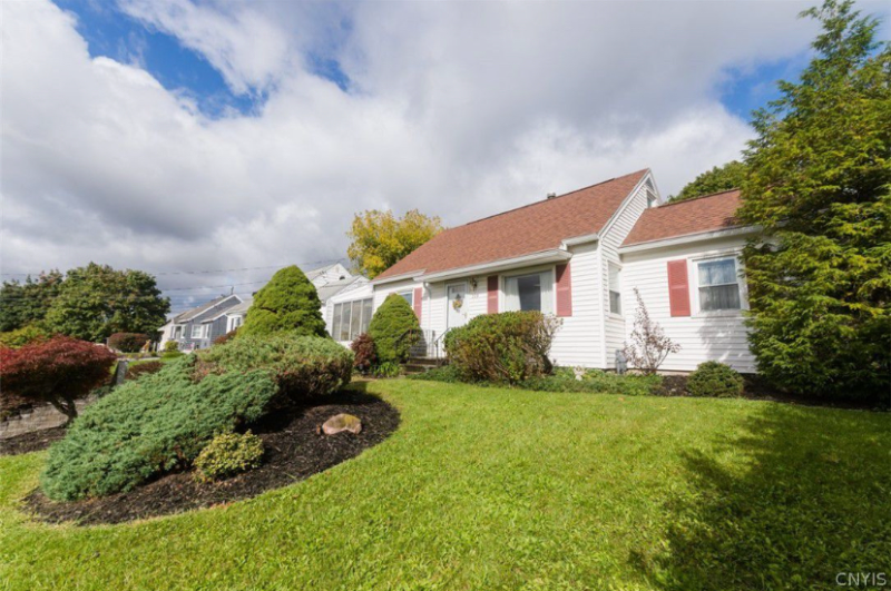 Primary Photo - 209 Westfall Dr