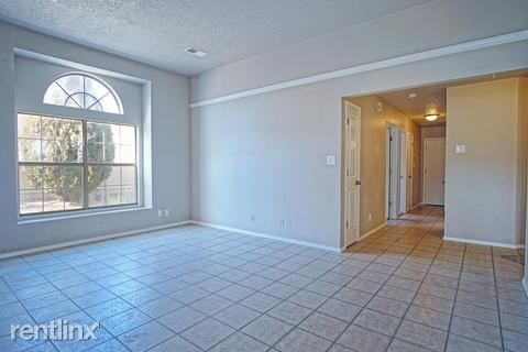 Foto del edificio - 3 br, 2 bath House - 1613 Evelyn Dr NE
