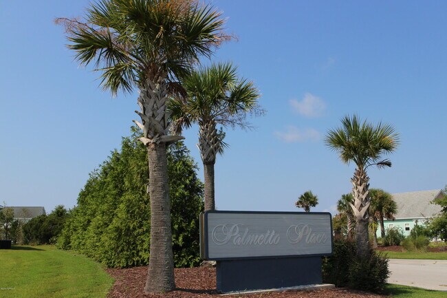 Building Photo - 123 Palmetto Pl Cir