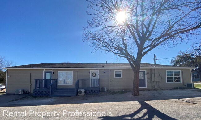 Foto del edificio - 1 br, 1 bath House - 1520 D St. Unit #2