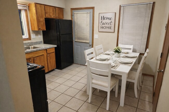 Cocina - 1443 Victoria Dr