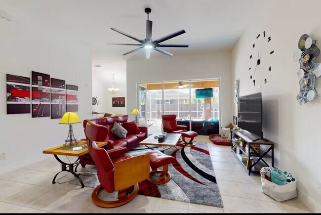 Foto del edificio - 1012 SW 39th Terrace