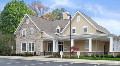 Building Photo - Garden Springs Apartments