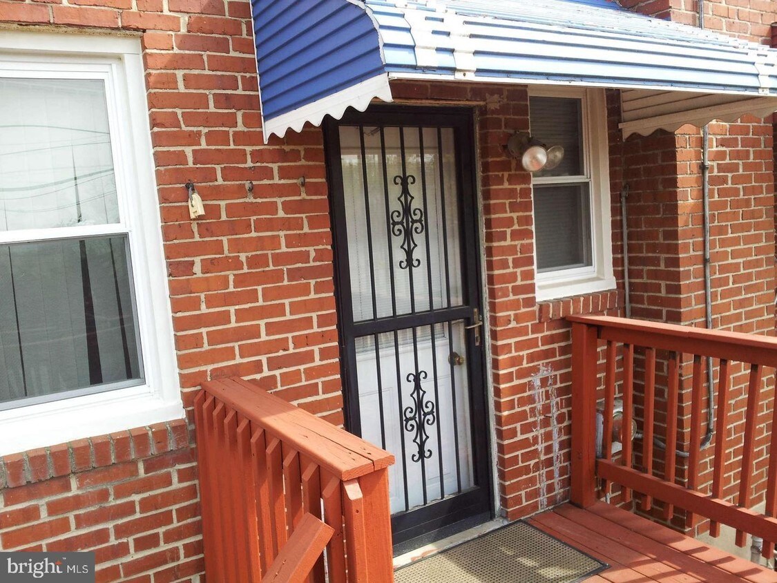 Foto principal - 4126 Fallstaff Rd
