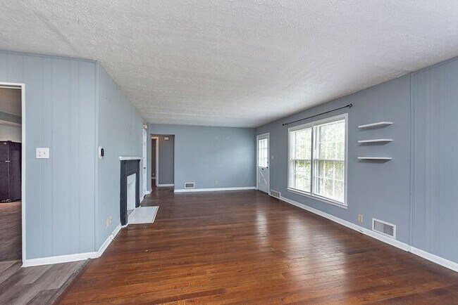 Foto del edificio - Great Broad Ripple Location With Fenced Backyard!