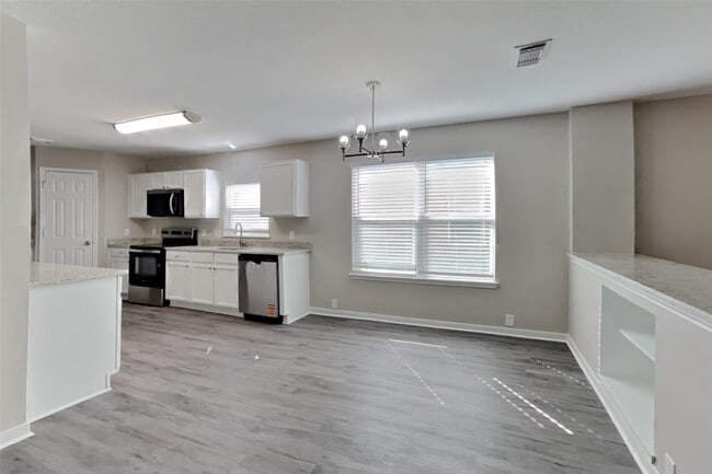 Building Photo - 11810 Skydale Dr