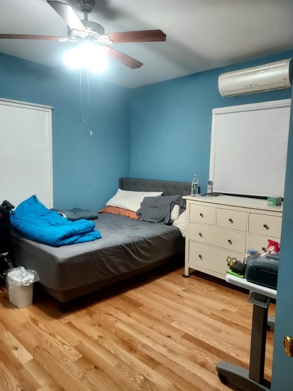Foto principal - 120 E Carpenter St