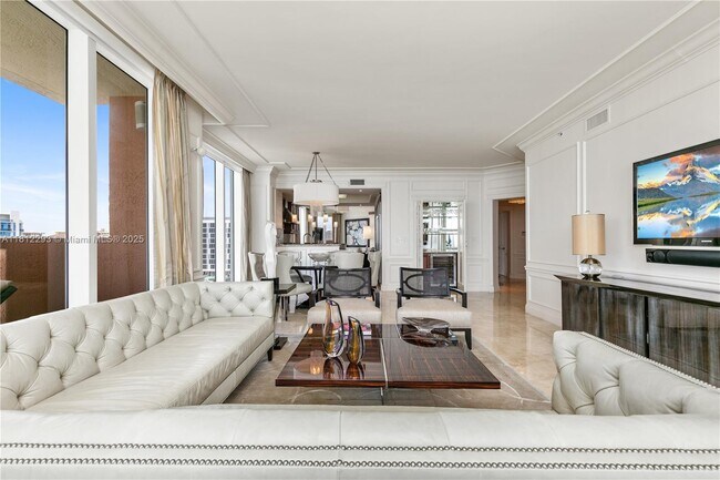 Foto del edificio - 17875 Collins Ave