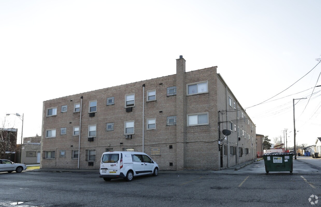 7732-7744 S Kedzie Avenue - 7732-7736 S Kedzie Ave