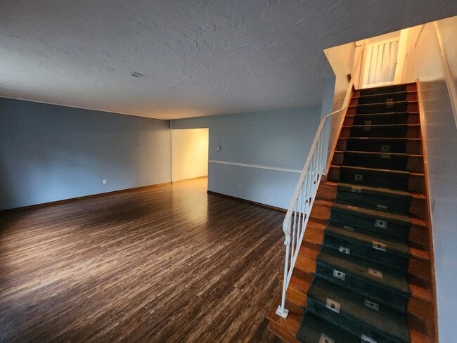 Photo du bâtiment - 568 Phelps Ave