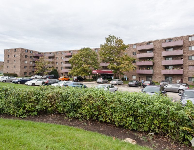 Foto principal - 1460 Fairlane Dr