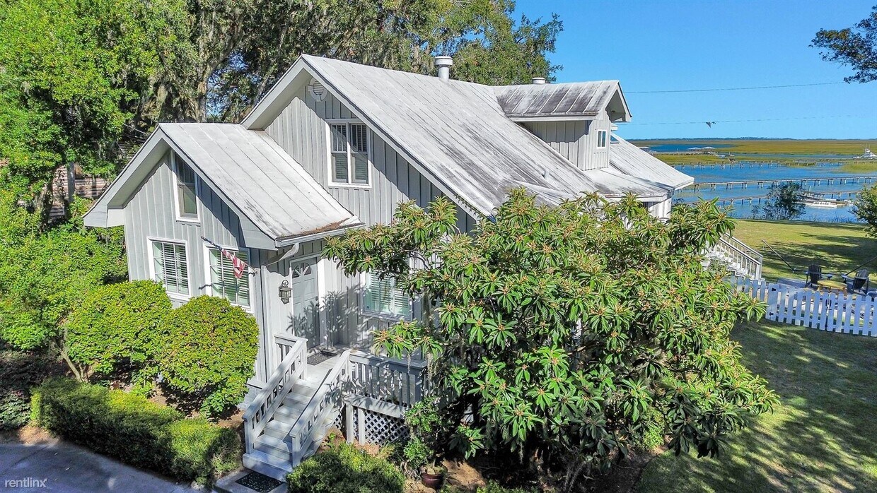 Primary Photo - 4 br, 3 bath House - 2020 Walthour Rd