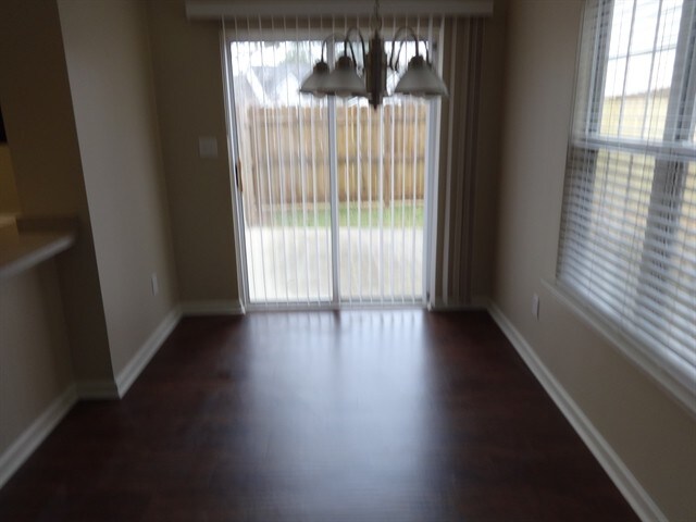 Building Photo - 4297 Hathaway Court