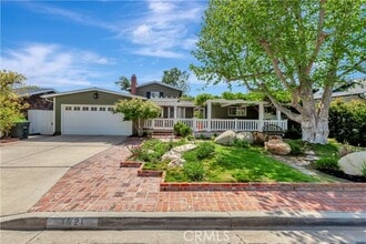 1921 Deborah Ln