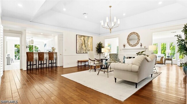 Foto del edificio - 2700 Treasure Ln