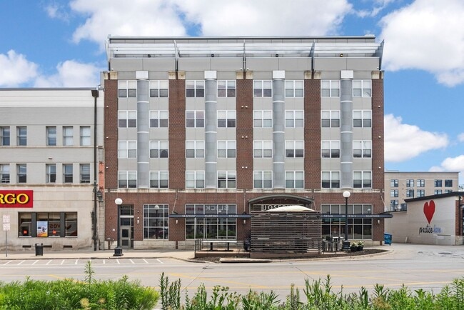 Interior Photo - Whiteway Apartments