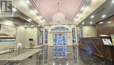 Building Photo - 7 Lorraine Dr