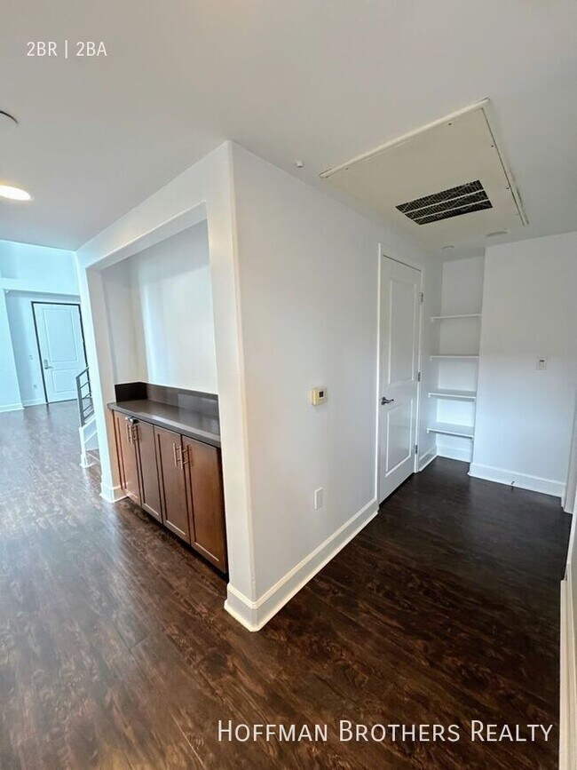 Foto del edificio - 4112 Whitsett Ave