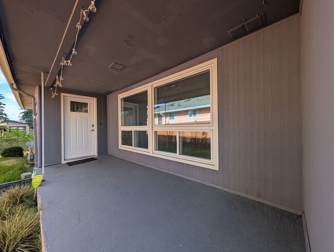 Photo - 5bd/2ba Burien Home
