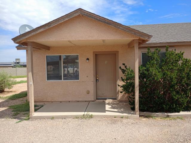 Foto principal - 3 bedroom in Arizona City AZ 85123