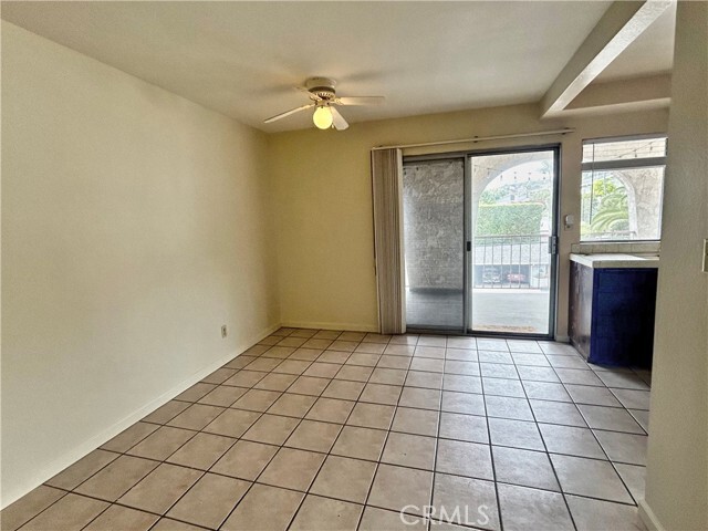 Building Photo - 108 E Avenida San Gabriel