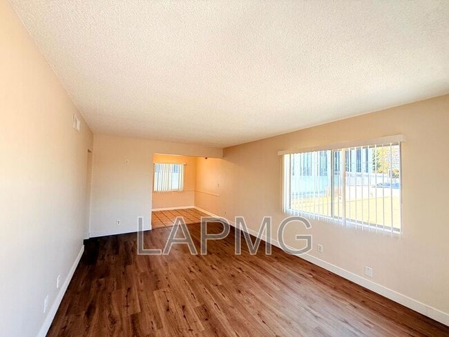 Building Photo - 11185 Carson Dr